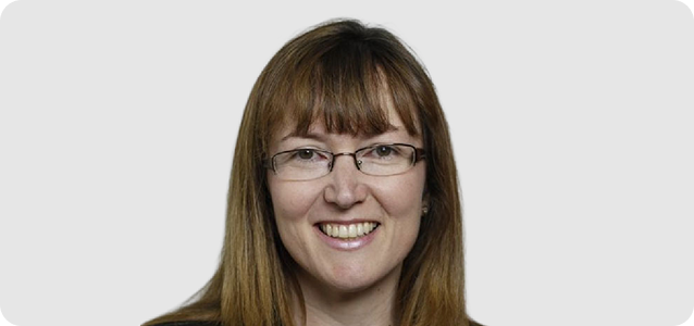 Linda Wake Headshot